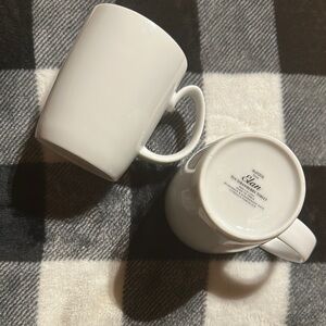 Elan 10 Strawberry Street white ceramic mugs
